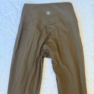 Savvy Green seamless Performance Leggings with Wide Waistband